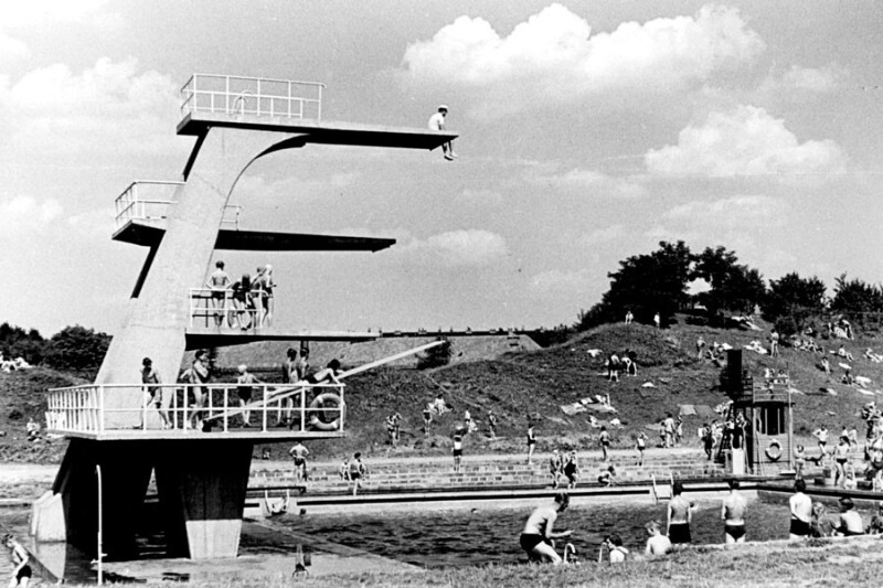 Eine schwarz-weiß-Aufnahme des Nordbades.