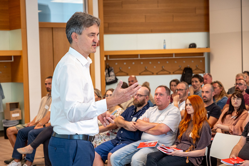 Vorsitzender der Geschäftsführung Matthias Lux